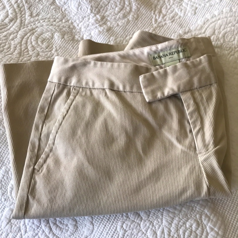 Khaki cord like knee length shorts